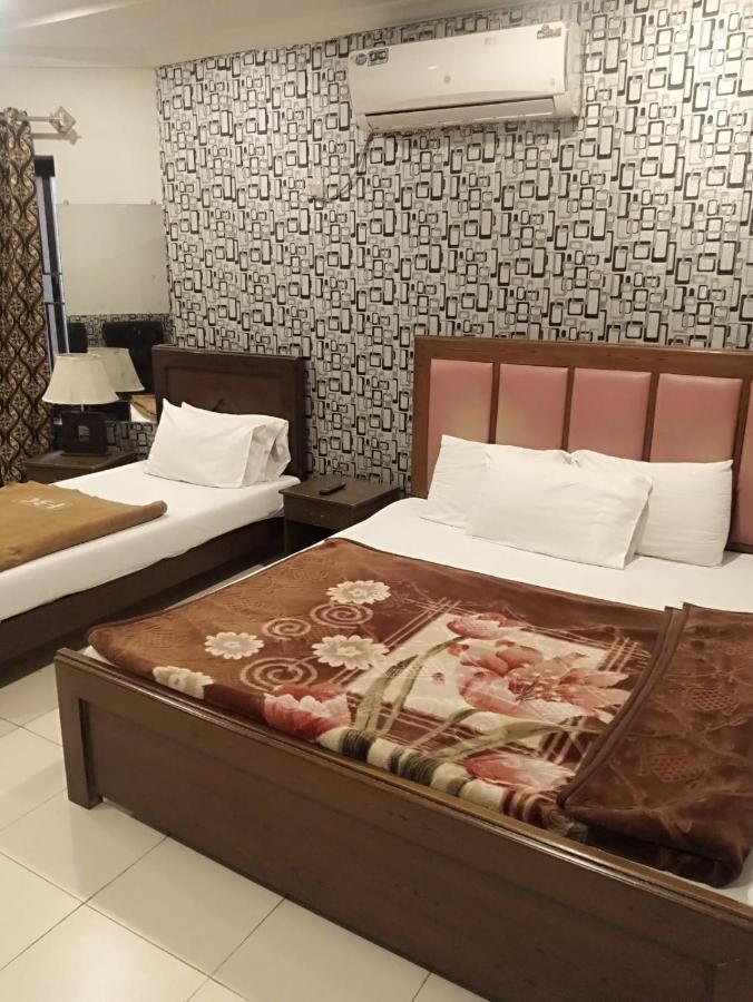 Hotel Eden Rock Равалпинди Экстерьер фото
